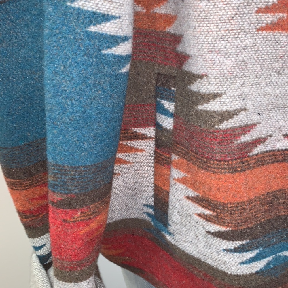 NWT Aztec Jacket - Picture 4 of 9